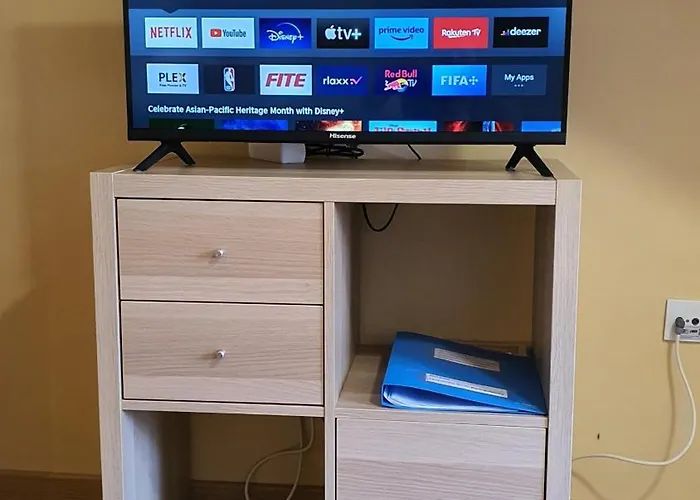 Downtown With Parking Next To Subway *