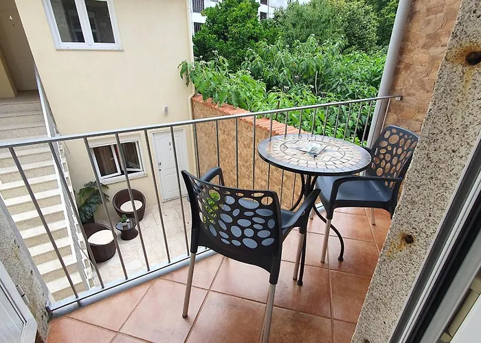 Downtown With Parking Next To Subway Porto