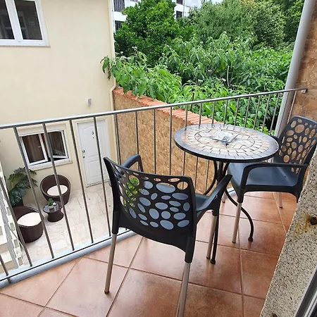 Downtown With Parking Next To Subway Porto