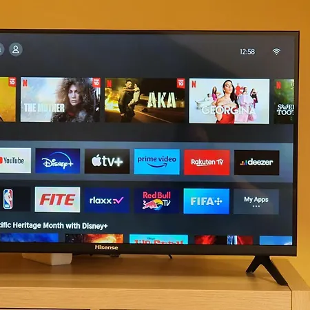 Downtown With Parking Next To Subway Appartamento