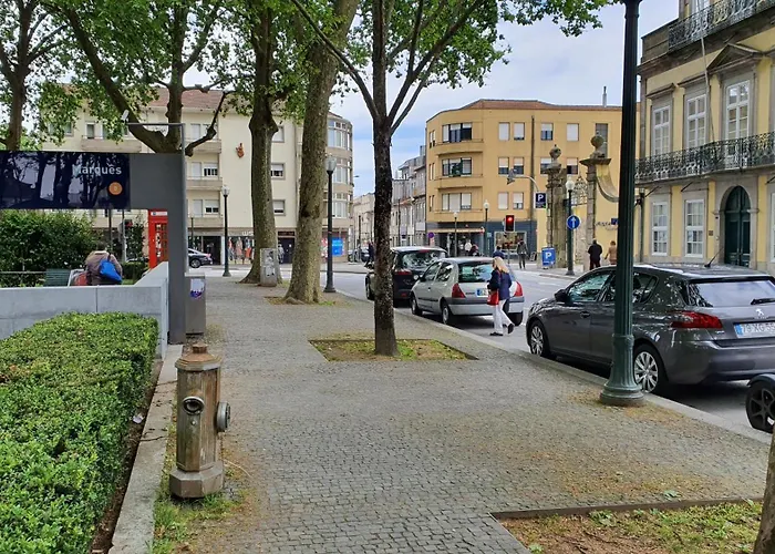Appartement Downtown With Parking Next To Subway Porto